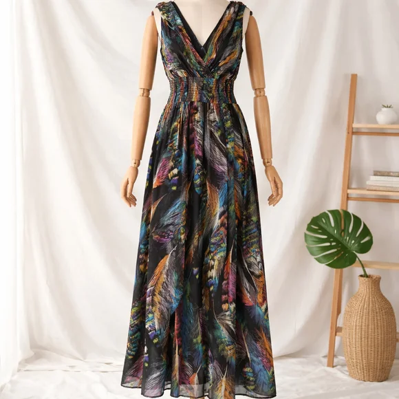 0189 NWT Size Medium Boho Maxi Dress in Bright Summer Colors. - Picture 3 of 13